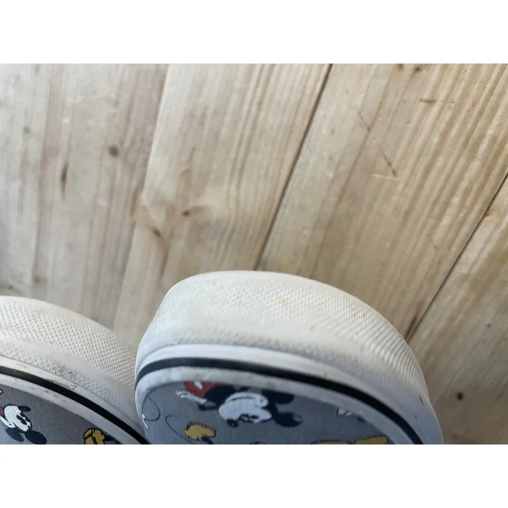 VANS Disney Classic Slip On Shoes‎ Mickey Mouse Youth Kid US Size 3.5
